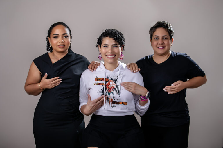 Elena Rosario Lily Lopez y Rocio Gonzalez sobrevivientes de cancer