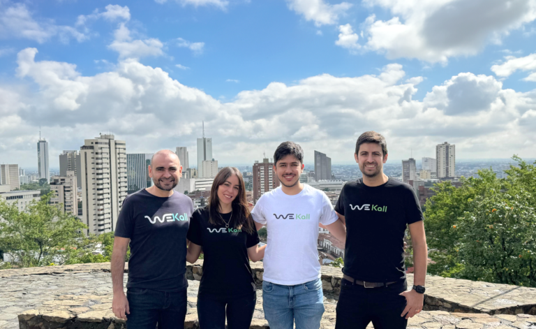 La startup colombiana es pionera en aplicar IA en el canal de voz transformando conversaciones en data e insights llevando el customer experience al siguiente nivel